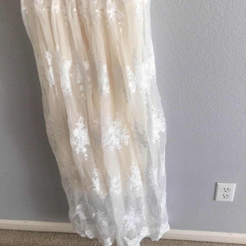 (Last 1 not restocking) Elegant floor length dress - Picture 8 of 10